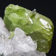 Titanite with Quartz and inclusions