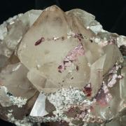 Quartz with Hematite and Calcite