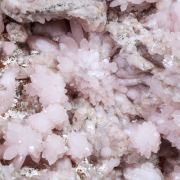 Quartz (variety rose quartz)