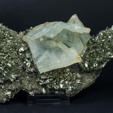 Baryte with Marcasite