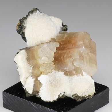 Heulandite with Mordenite