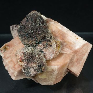 Microcline with Hematite and Quartz