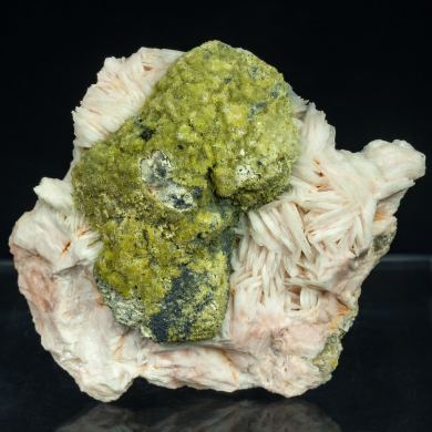 Mimetite with Galena and Baryte
