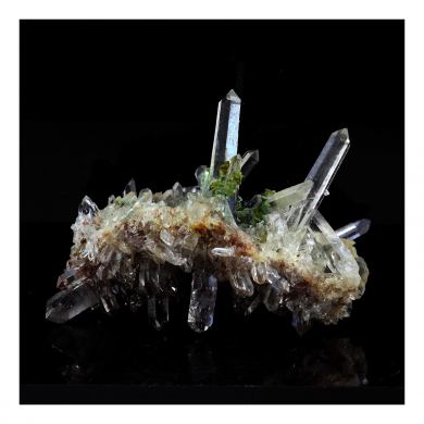 Quartz + Malachite. 169.5 ct.