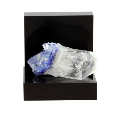 Quartz + Dumortierite.