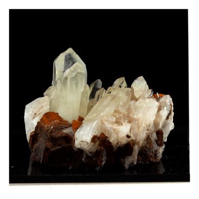 Quartz + Siderite. 656.0 ct.