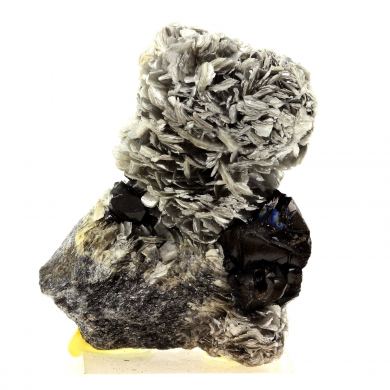 Cassiterite, Muscovite.