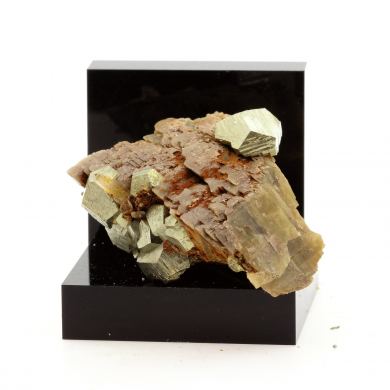 Siderite, Quartz, Pyrite.