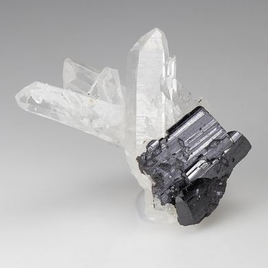 Hubnerite with Quartz