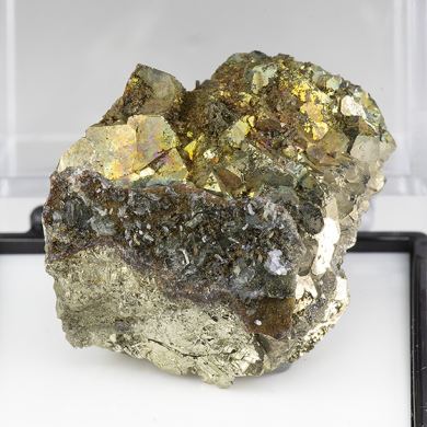 Ludlamite with Pyrite