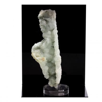Prehnite.
