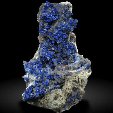 Veszelyite on Quartz