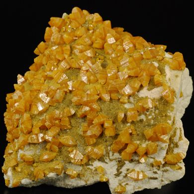 Wulfenite
