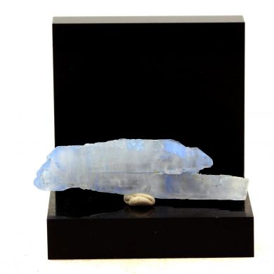 Quartz + Dumortierite.