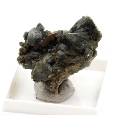 Sphene (Titanite) + Quartz.