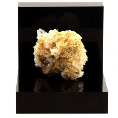 Faden quartz + Calcite.