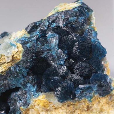 Veszelyite with Hemimorphite