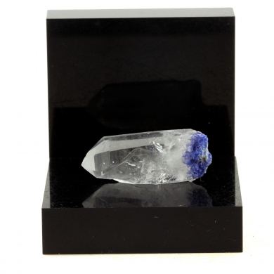 Quartz + Dumortierite. 19.5 ct.