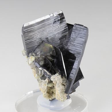 Brookite with Quartz