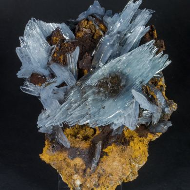 Baryte with limonite