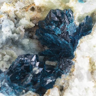 Veszelyite with Hemimorphite