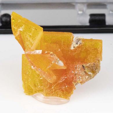Wulfenite