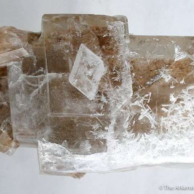 Inyoite With Meyerhofferite