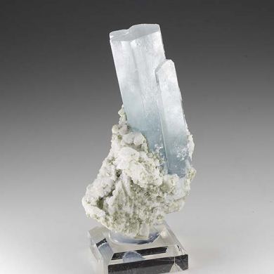 Beryl var. Aquamarine