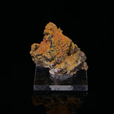 MIMETITE on DESCLOIZITE - Chah Milleh Mine, Iran
