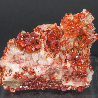 Vanadinite with Baryte