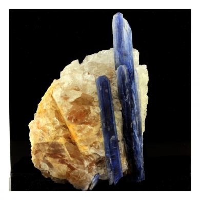 Kyanite + Quartz. 758.50 ct.