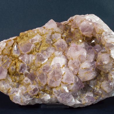 Quartz (variety amethyst) with Siderite