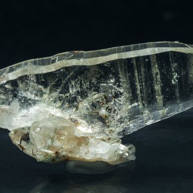 Quartz with inclusions