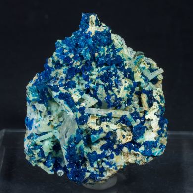 Veszelyite with Quartz