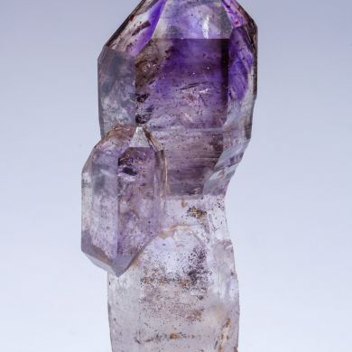Quartz scepter (variety amethyst)