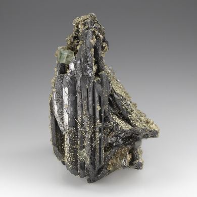 Fluorapatite with Ferberite, Pyrite, Siderite, Muscovite
