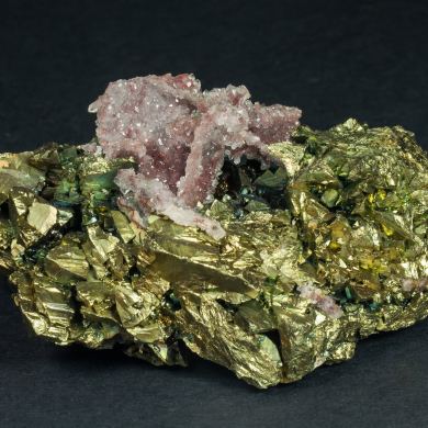 Chalcopyrite with Quartz