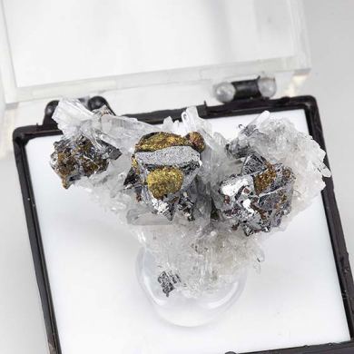 Tetrahedrite with Chalcopyrite, Quartz