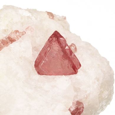 Spinel (twin) on matrix