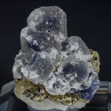 Fluorite with Quartz, Chlorite and Muscovite