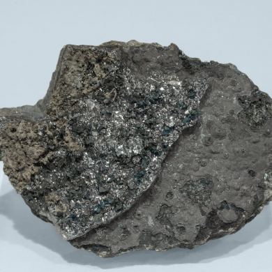 Chalcocite with Sb-rich Tennantite-(Fe) and Pyrite