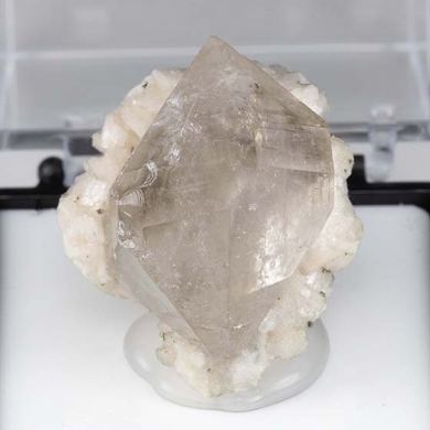 Quartz with Dolomite