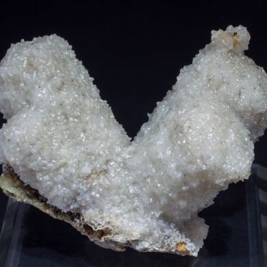 Calcite (variety kanonenspat) with Quartz and Epidote