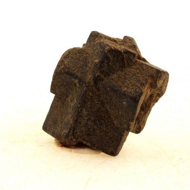 Staurolite. 47.0 ct.