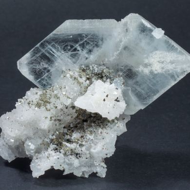 Baryte with Quartz and Pyrite
