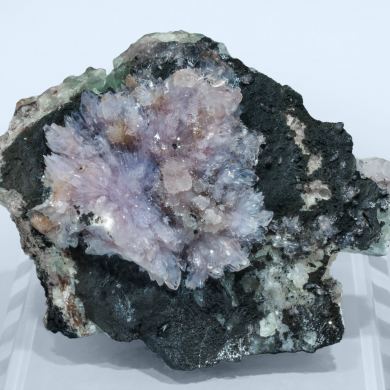 Creedite with Fluorite