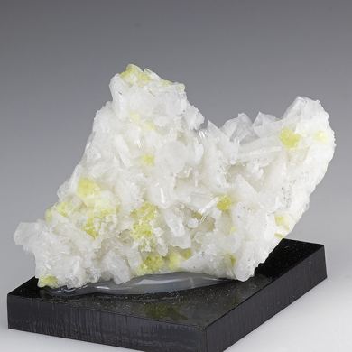 Milarite with Orthoclase, Quartz