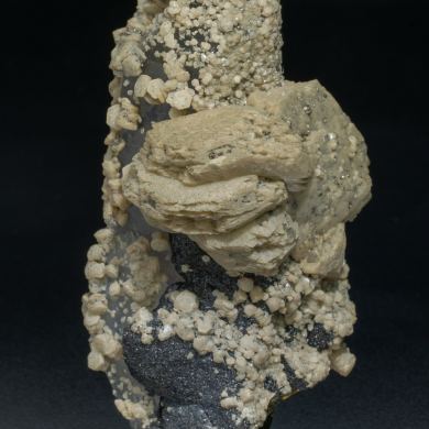 Quars with Siderite, Stannite, Chalcopyrite and Pyrite