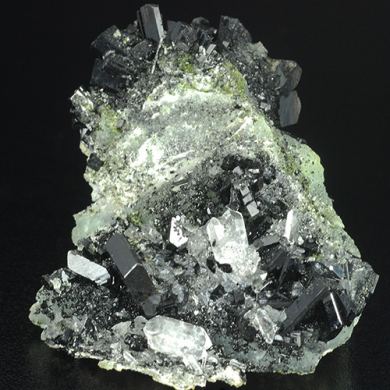 Babingtonite