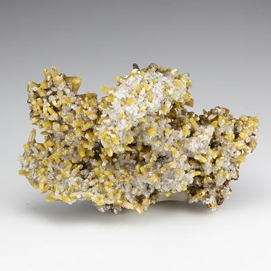 Wulfenite with Calcite